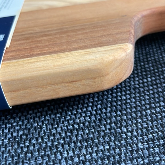 Brazilian Teak Paddle Board Cutting Board! NWT! - Picture 9 of 11